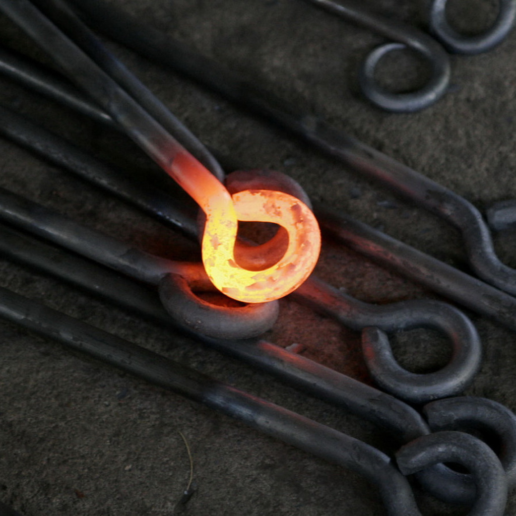 Работа с металом