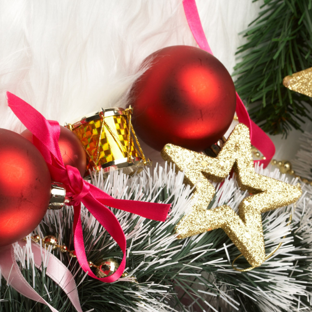 Украшение елки Новый Год 2011