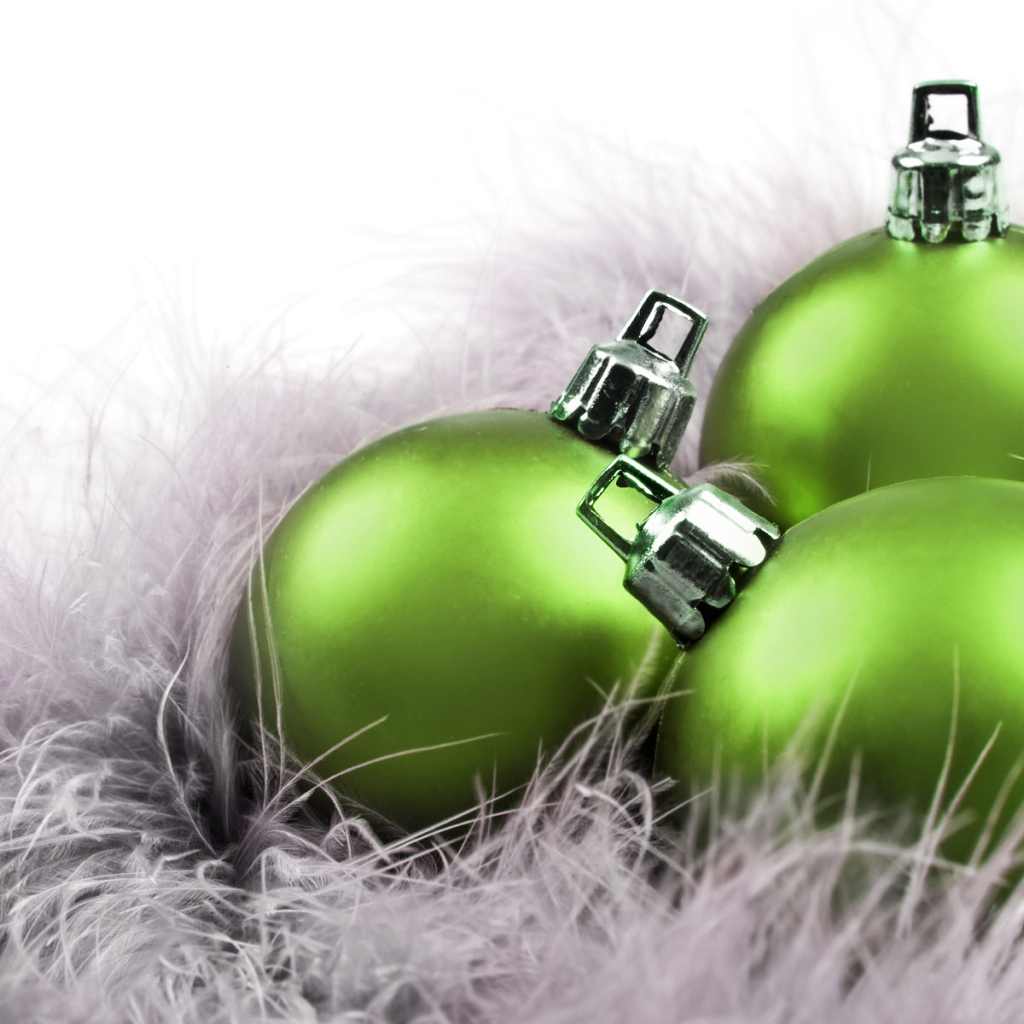 Зеленые шарики