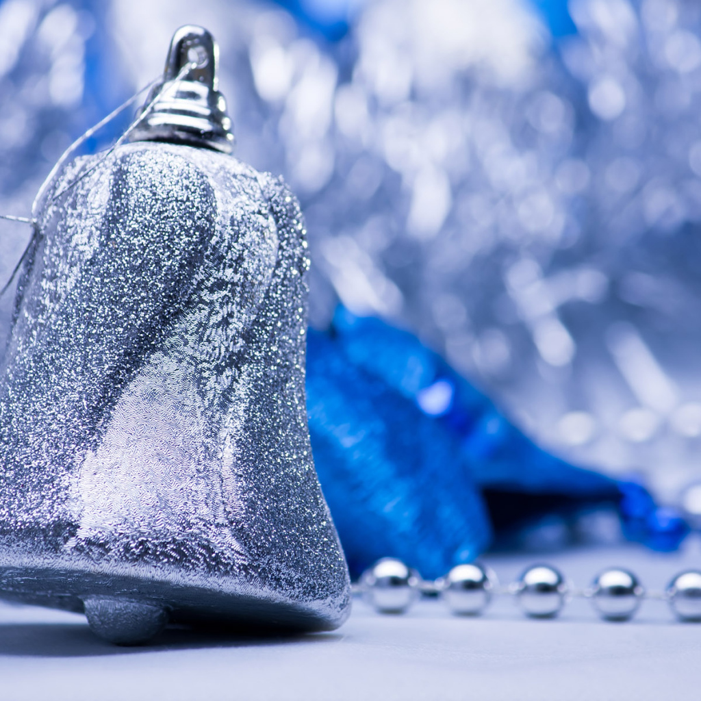 Новогодний колокольчик