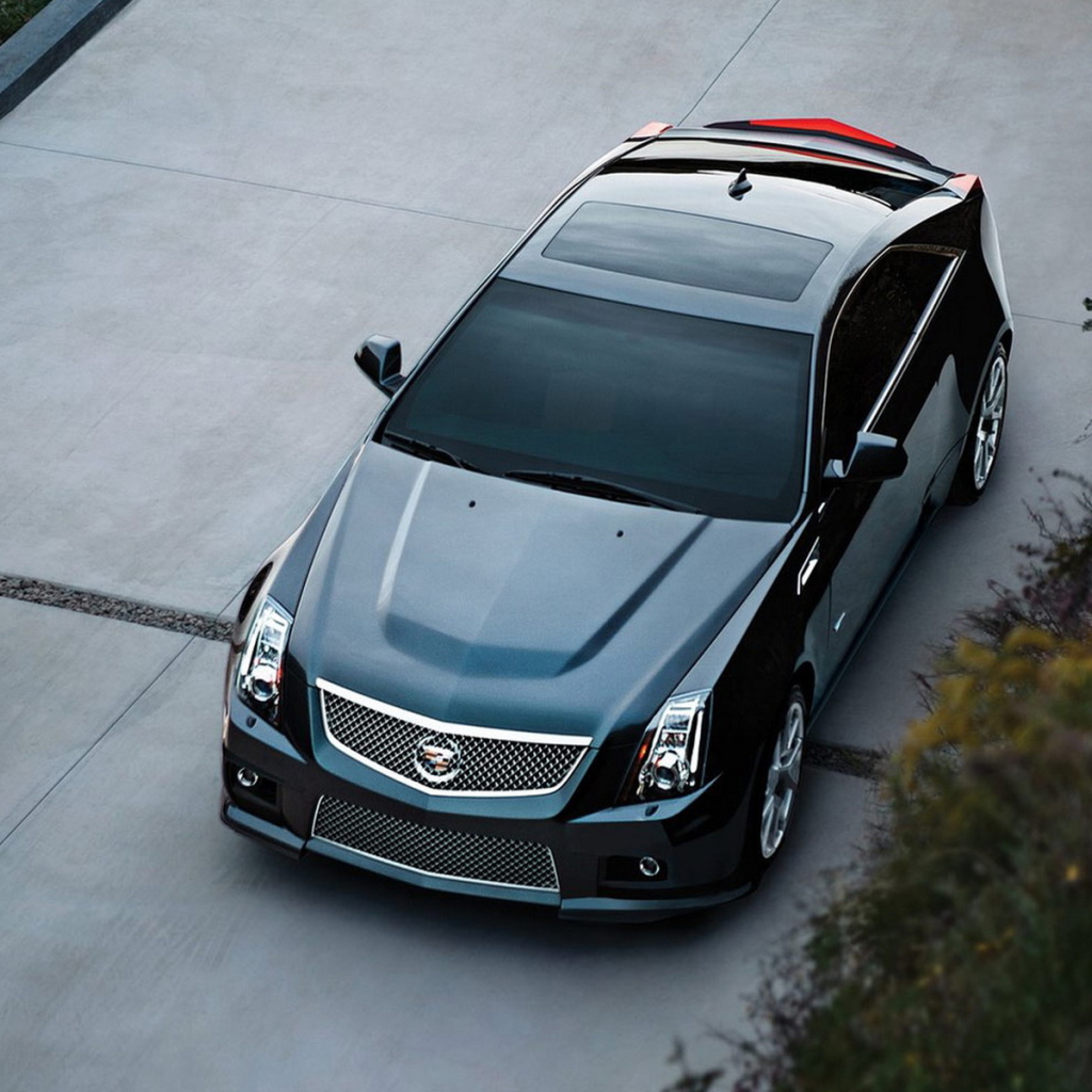 Кадиллак CTS-V в купе