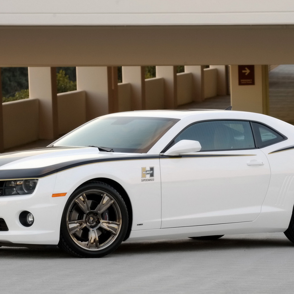 Hurst Camaro Series 5