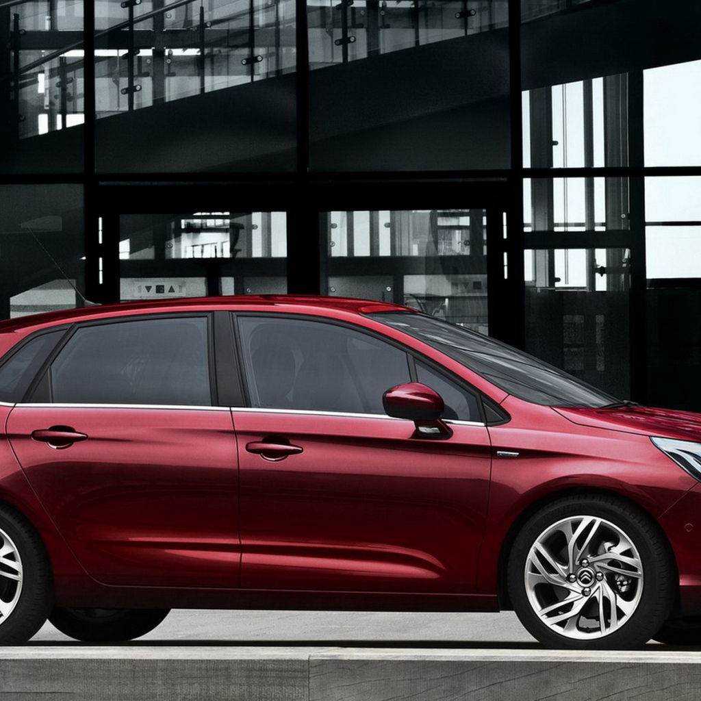 Стильный Ситроен С4