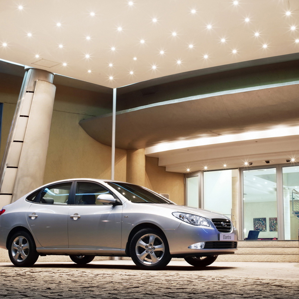 Хендай Элантра грация совершенных форм