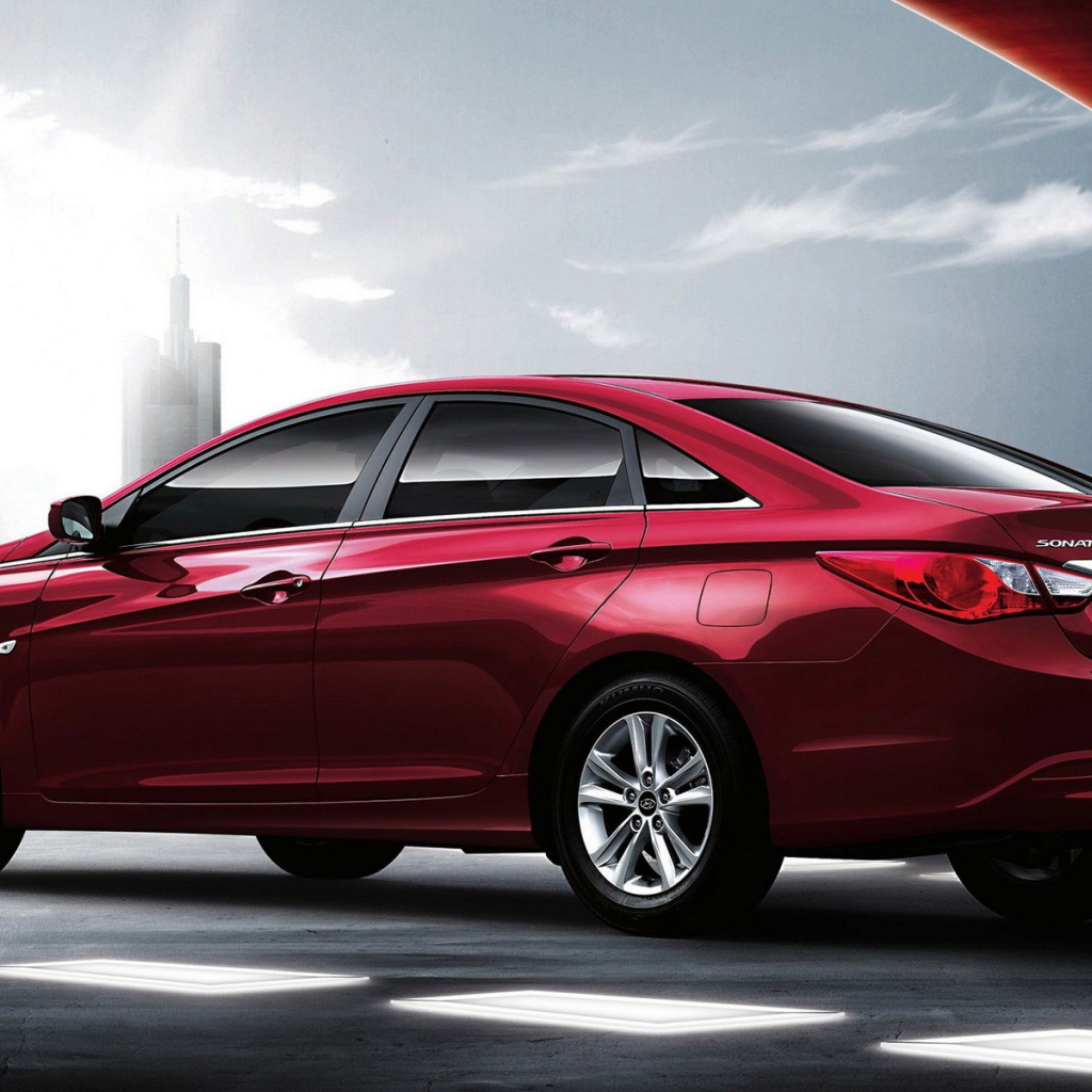 красный Хендай Соната 6 серии