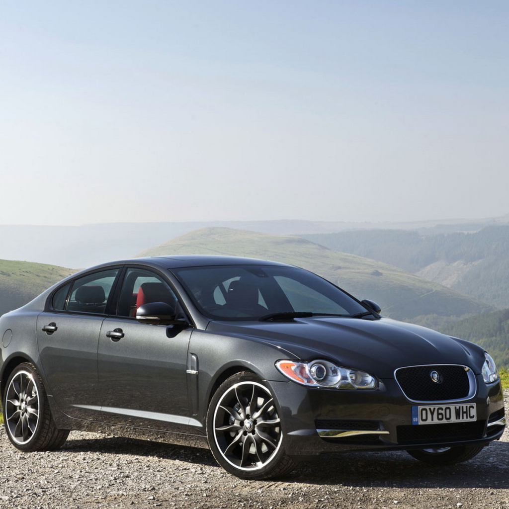 Ягуар XF 350