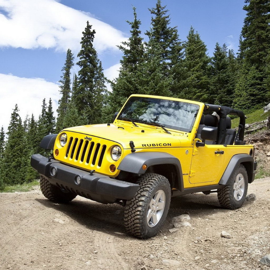 Желтый Джип Вранглер