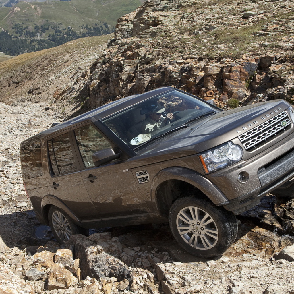 Ленд Ровер в горах