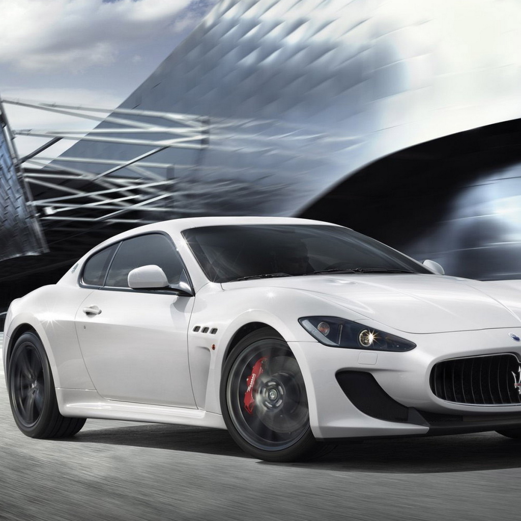 Мазерати ГранТуризмо MC 2012