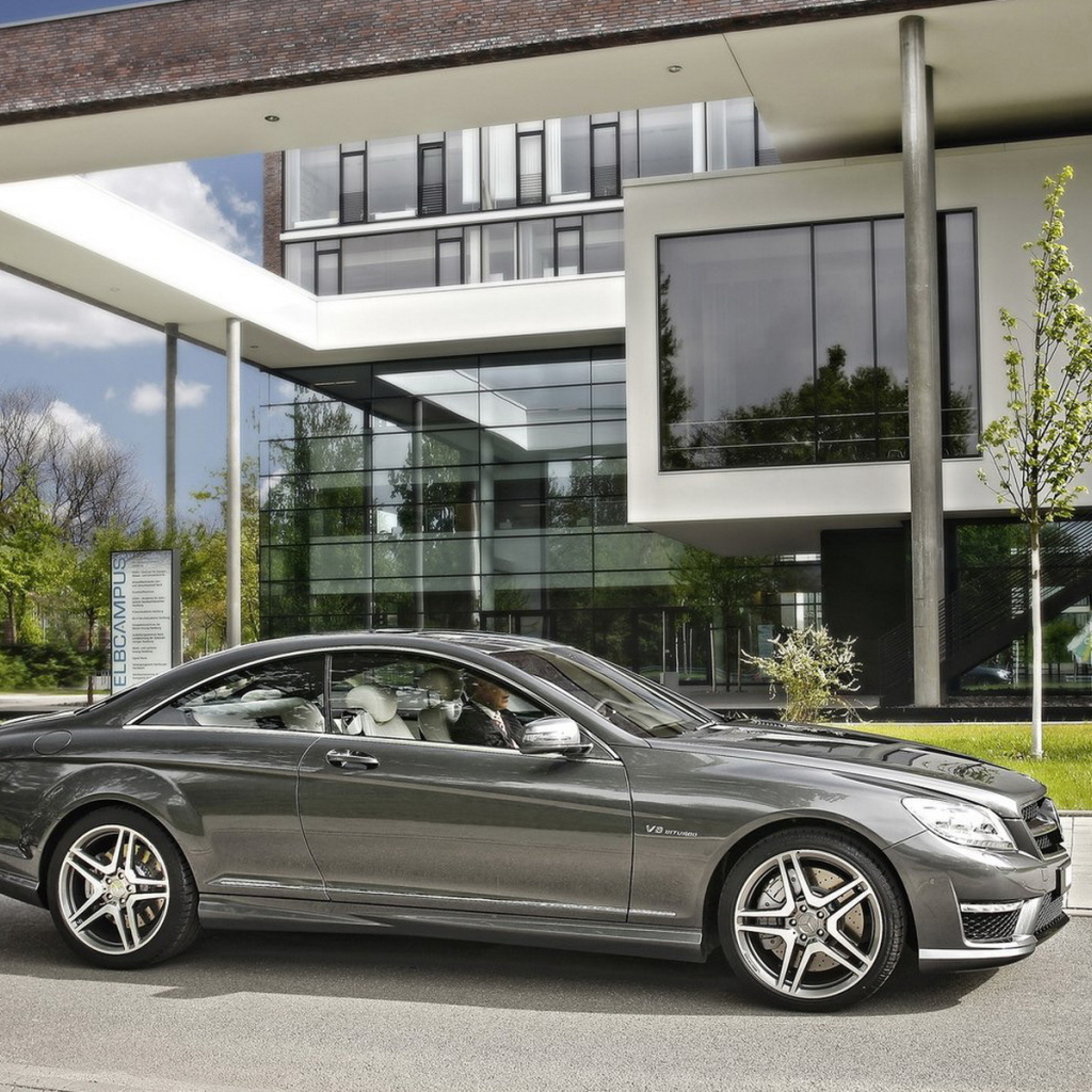 Новый Мерседес Бенц CL63 AMG