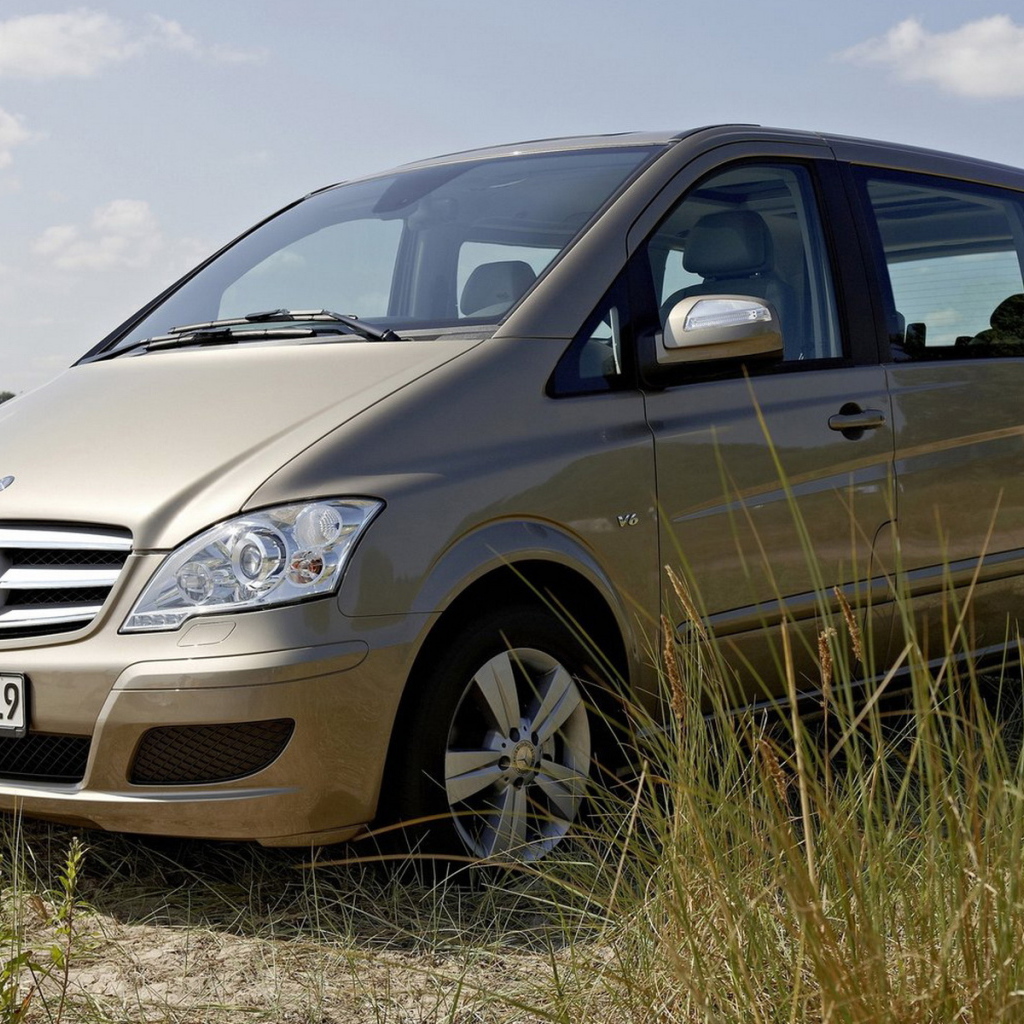 Новый Мерседес-Бенц Виано