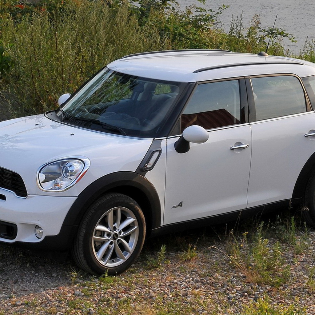 Мини Кантримен 2011