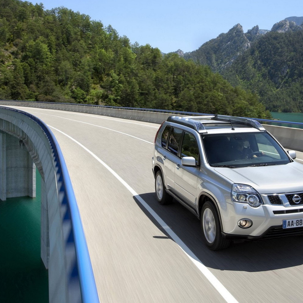 Ниссан X-Trail 2011