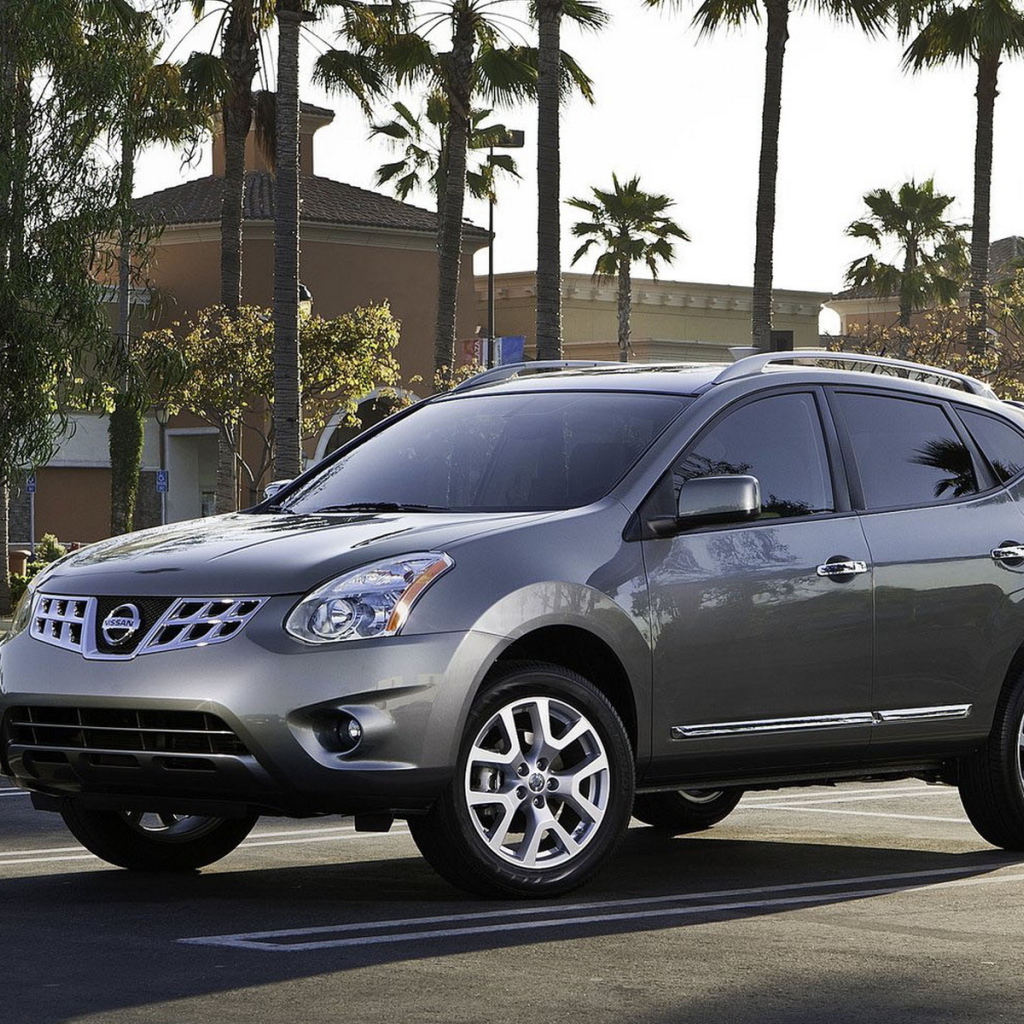 Nissan-Rogue 2011