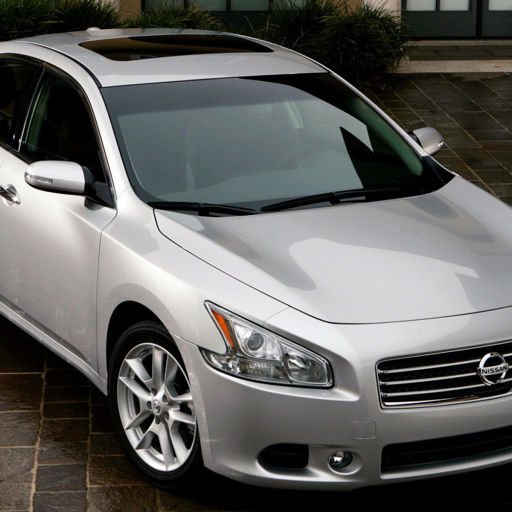 Ниссан Максима