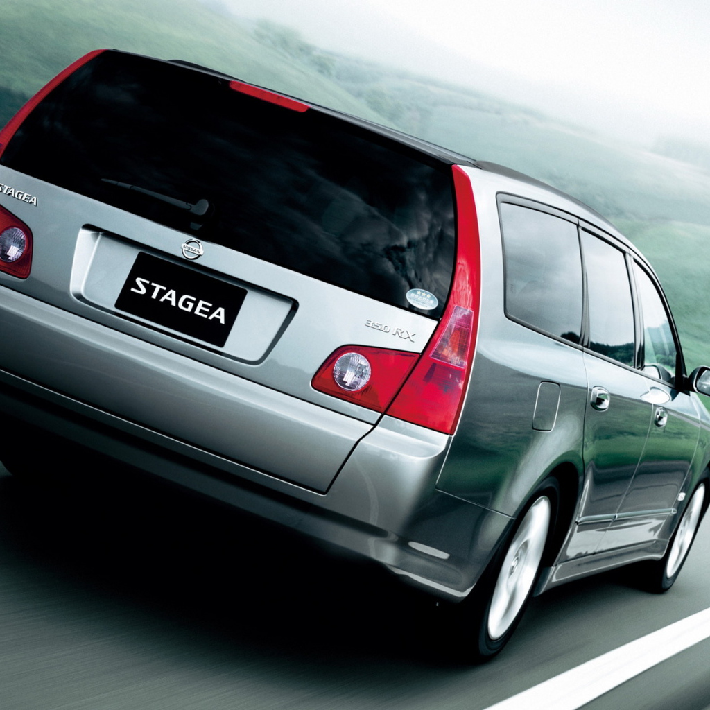 Ниссан Стаджеа М35