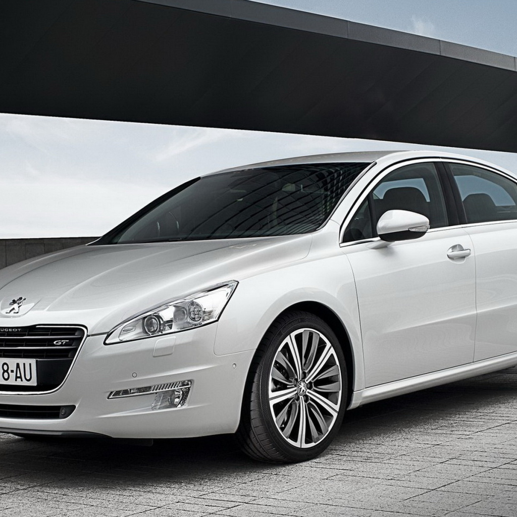 Новый Пежо 508 Седан