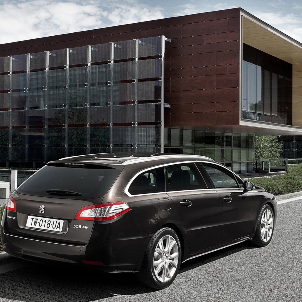 Новый Пежо 508
