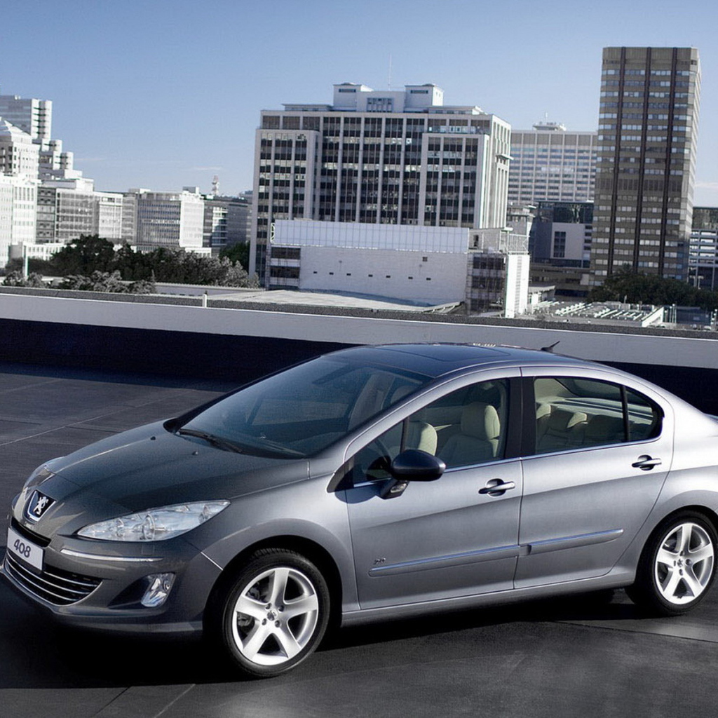 Peugeot 408