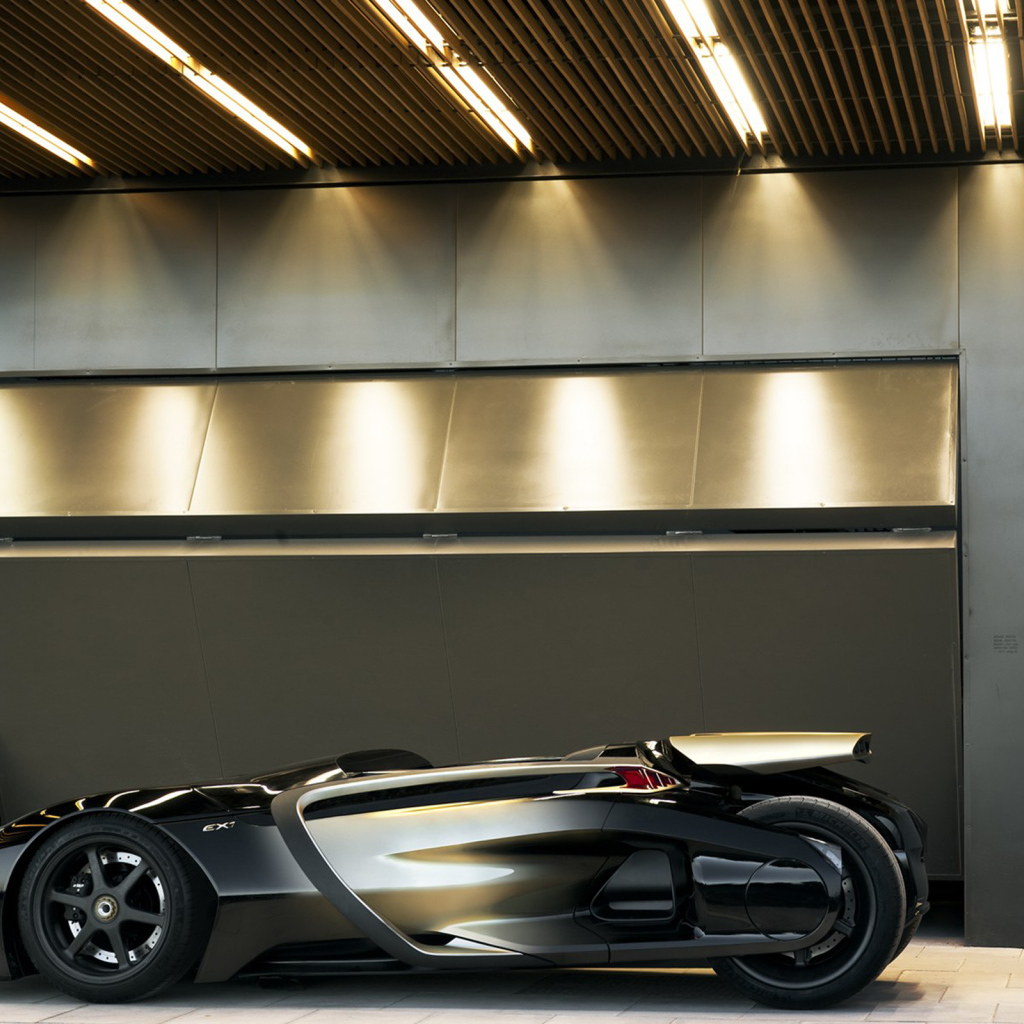 спортивный авто Peugeot EX1