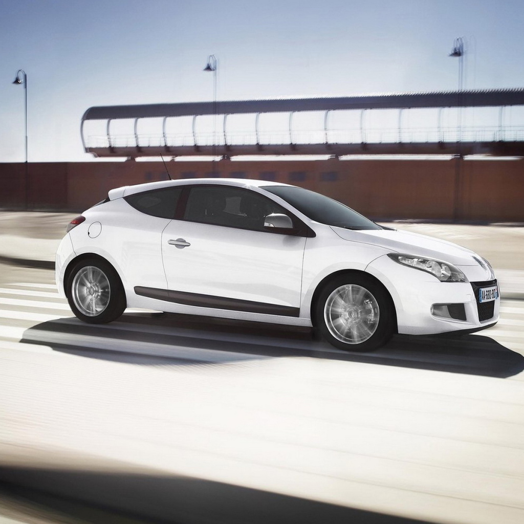 Renault-Megane Coupe GT Line