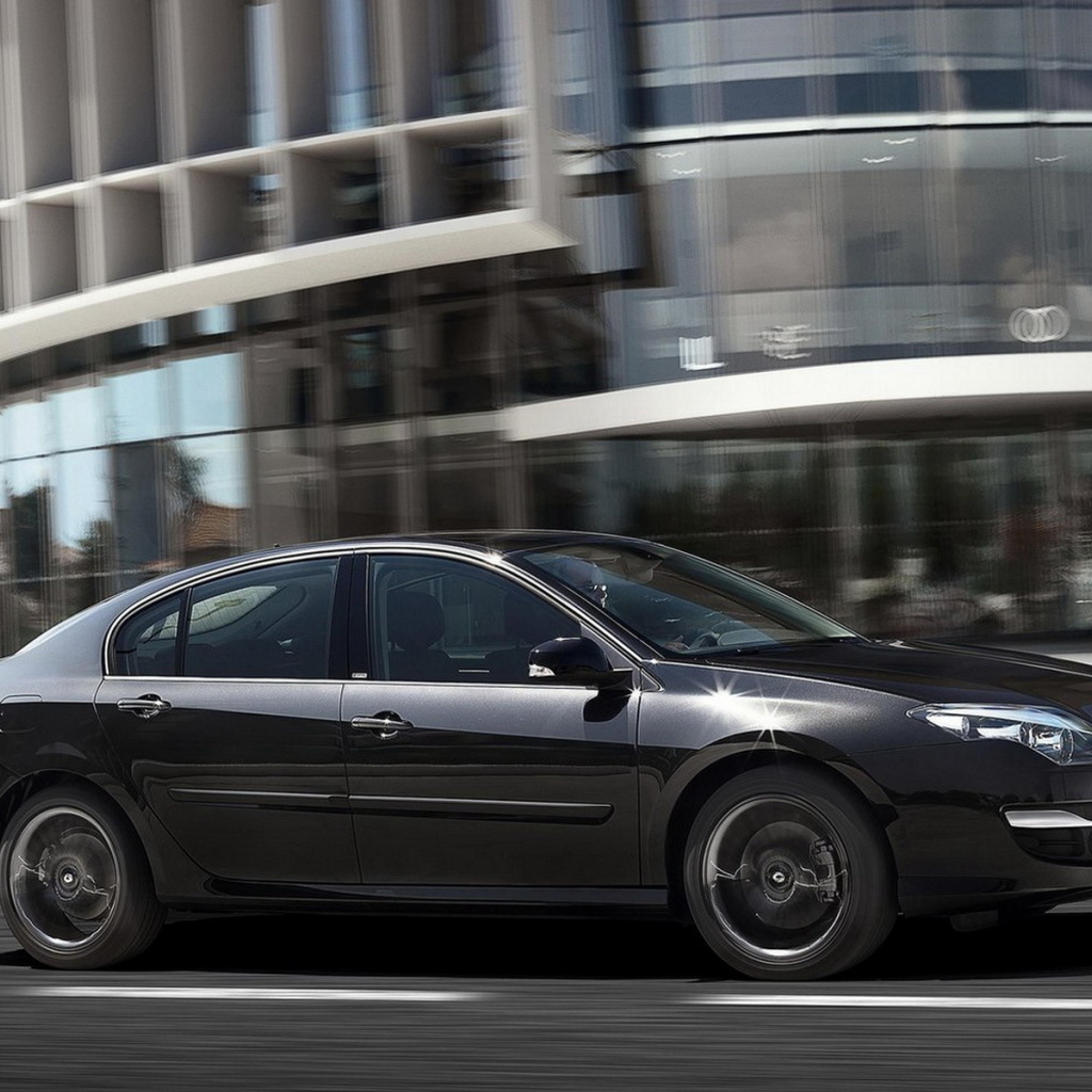 Новый Рено Лагуна