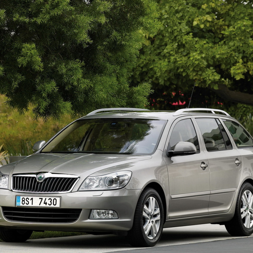 Шкода Октавия Универсал