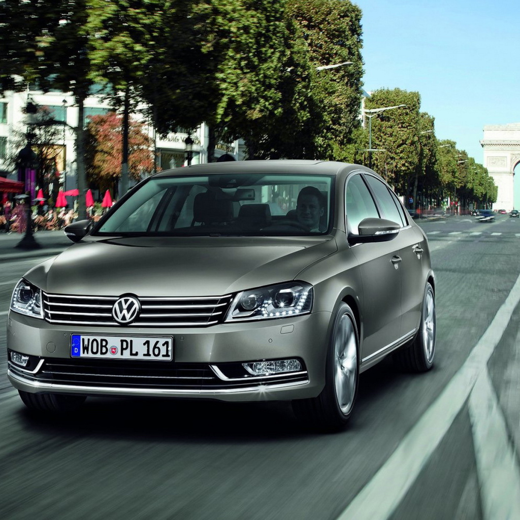 Волксваген Пассат 2011