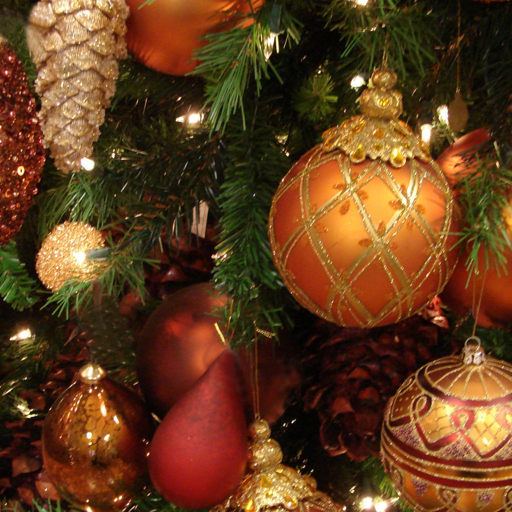 Красивая елка на Рождество