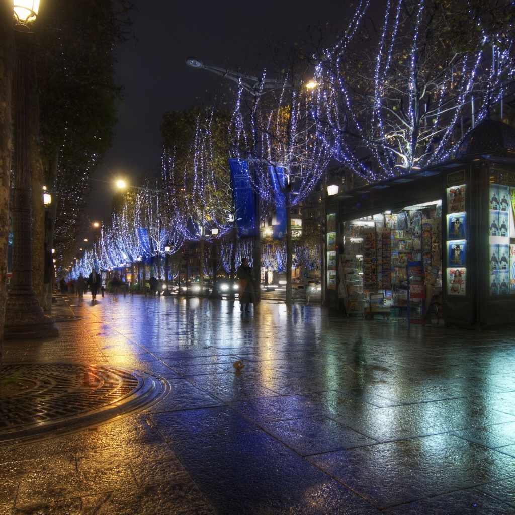 Праздничная улица