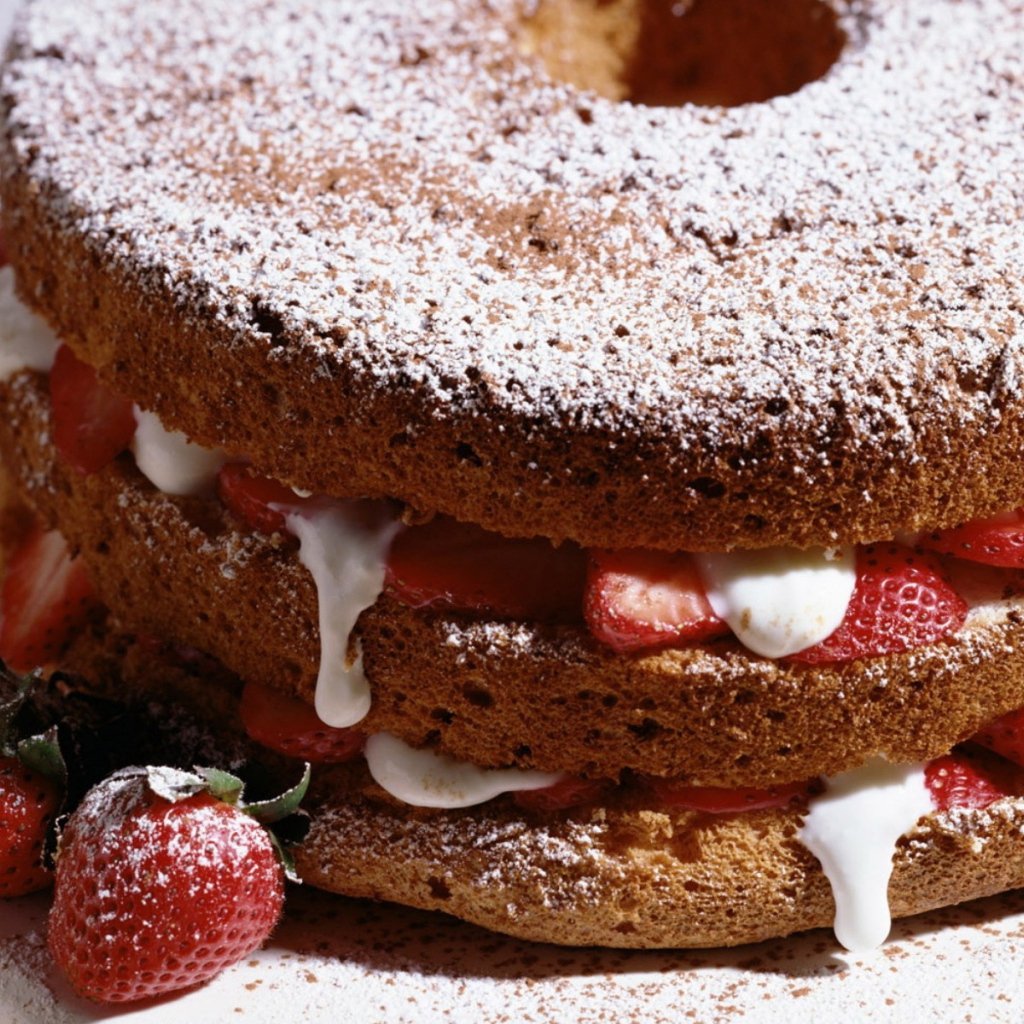 Фруктовое пирожное