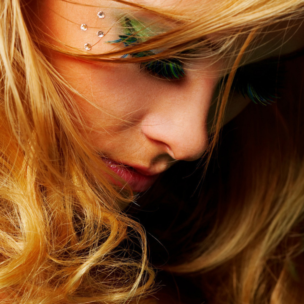 Рыжеволосая краса