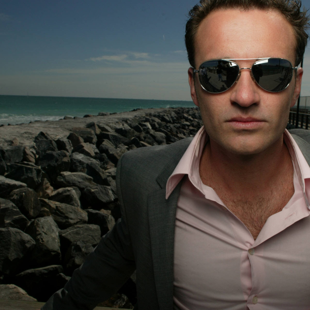 Джулиан МакМэхон