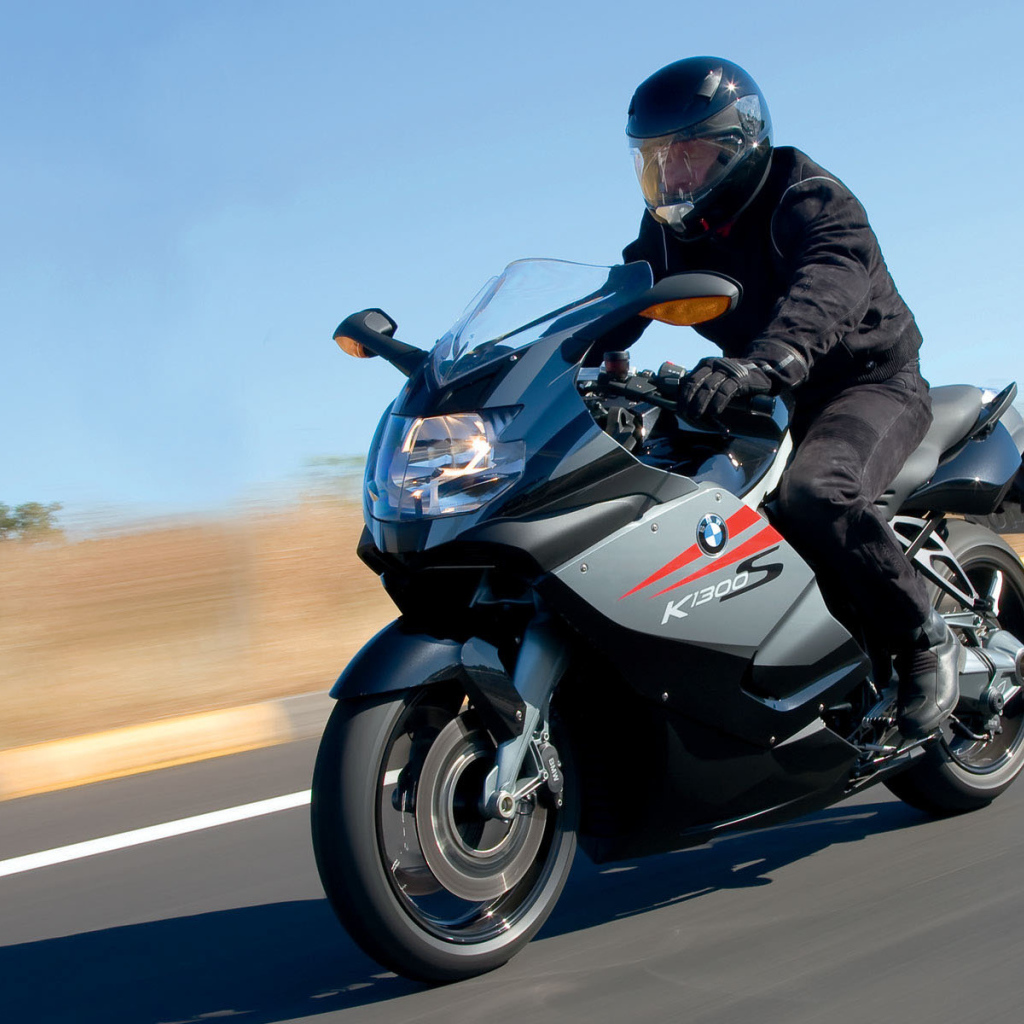 БМВ К1300 в движении