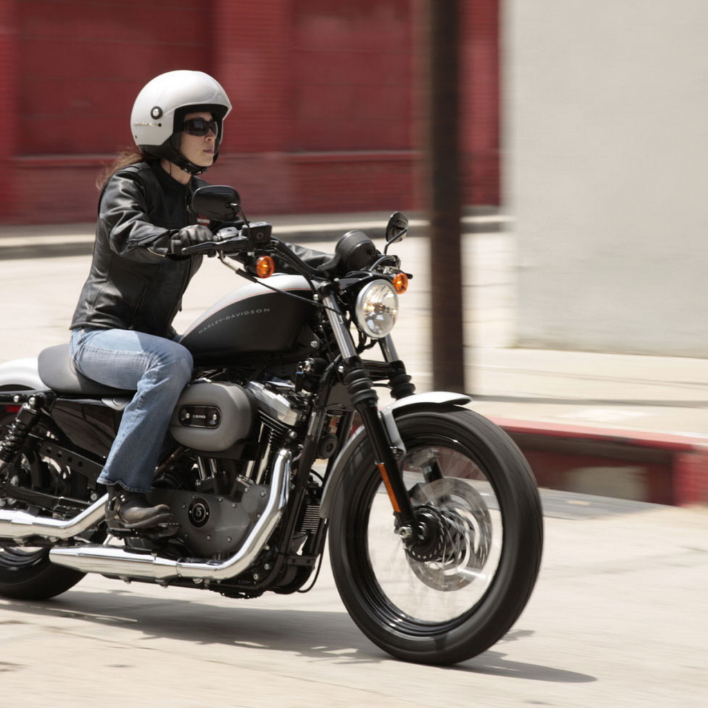 Харлей Девидсон XL-1200N