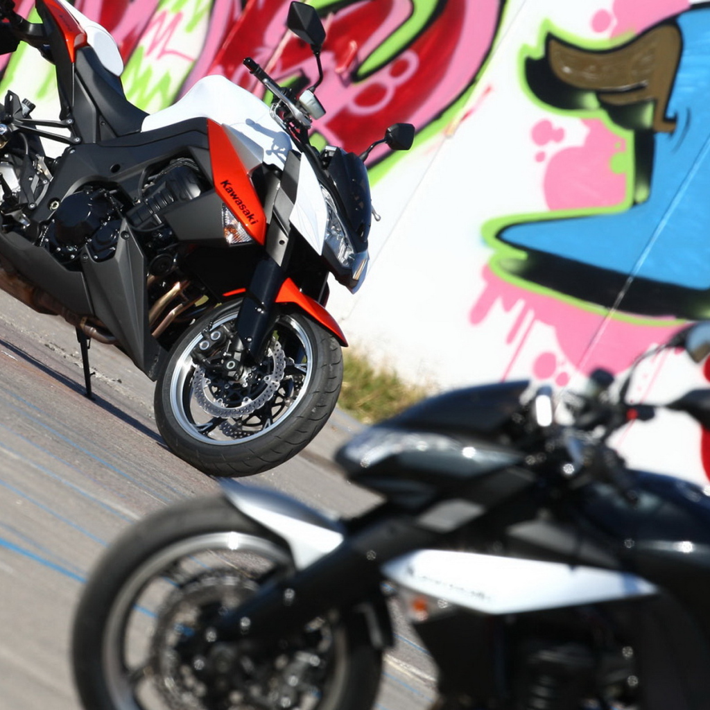 Кавасаки Z 1000 красота и грация