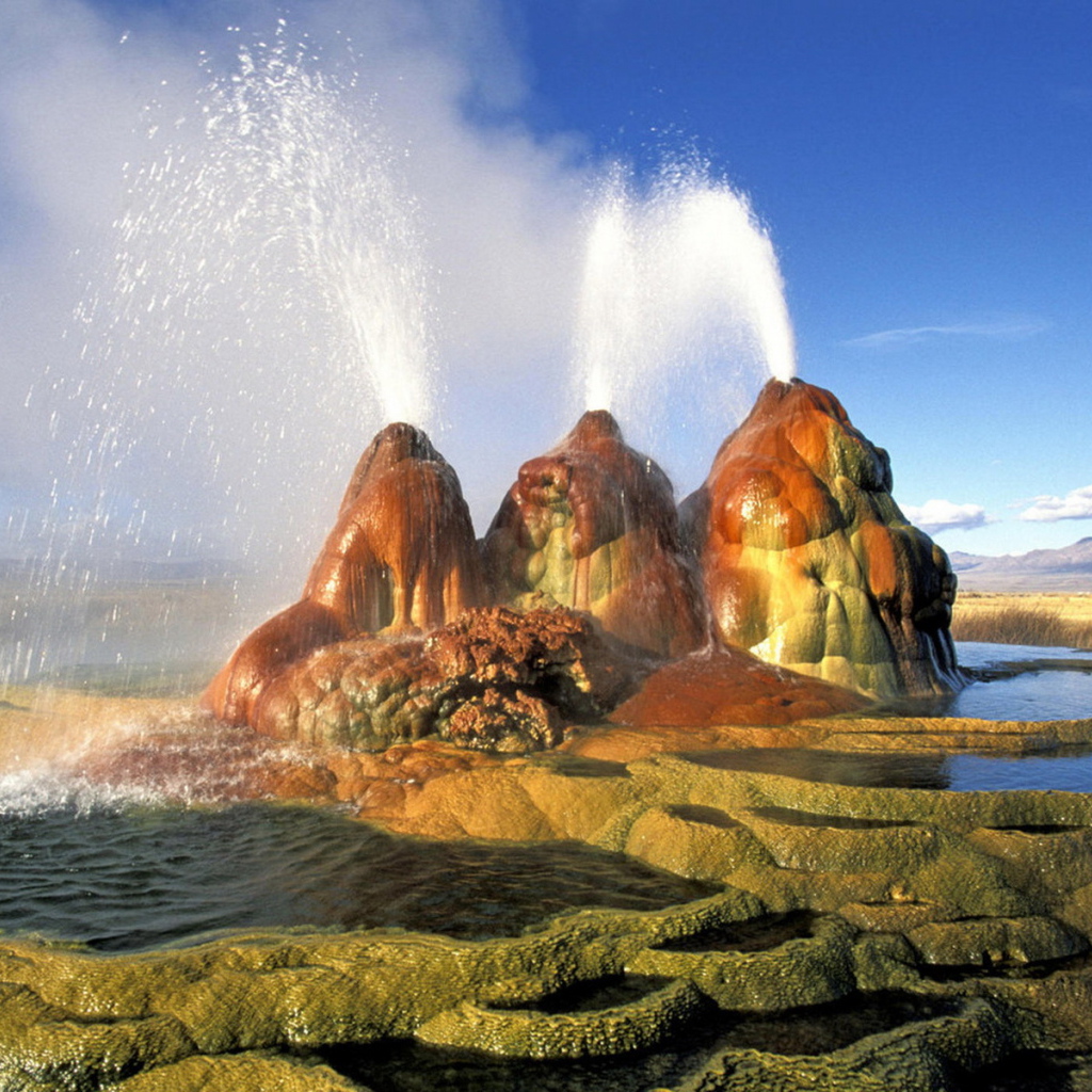 Невада, гейзер в пустыне