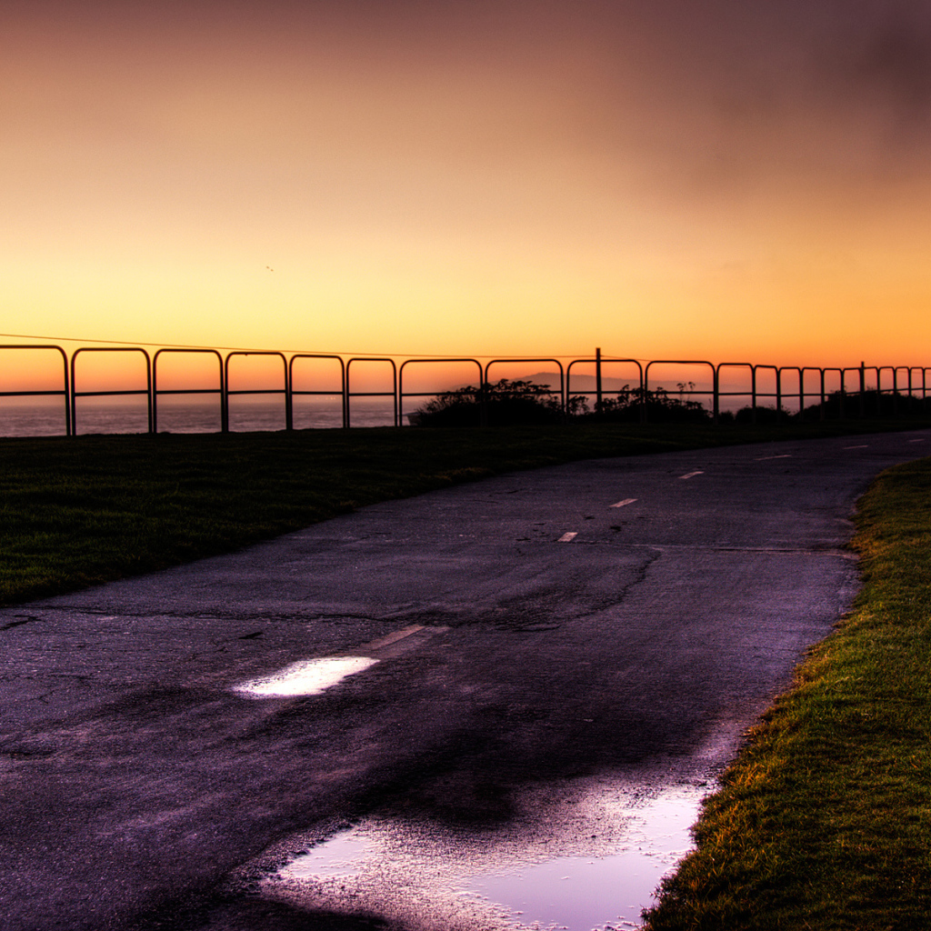 Дорога на закате