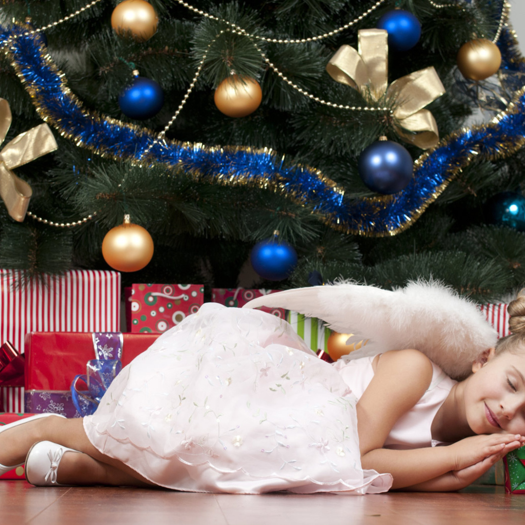 Уснувший ангелочек