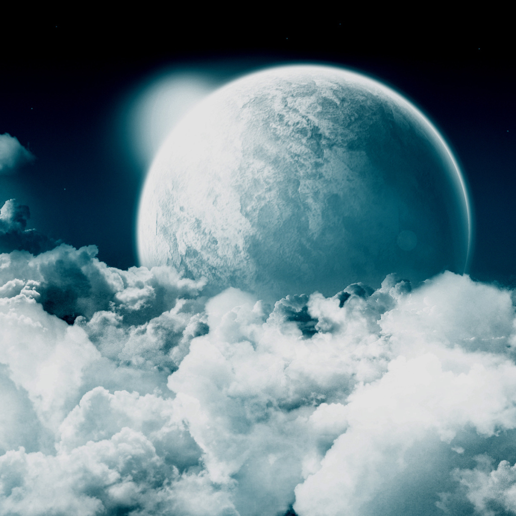Планета среди облачности