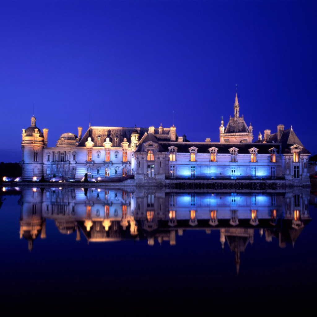 Замок Шантильи