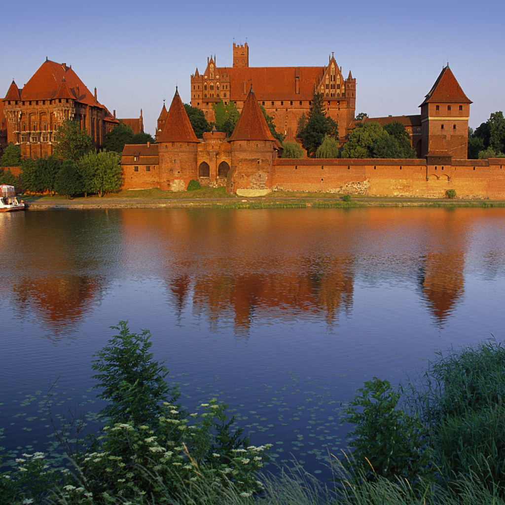 Замок в Польше