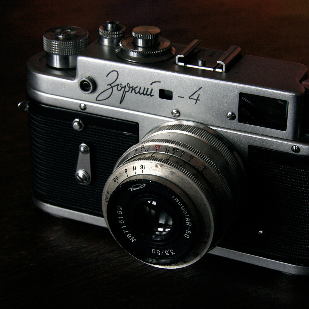 Старый фотоаппарат