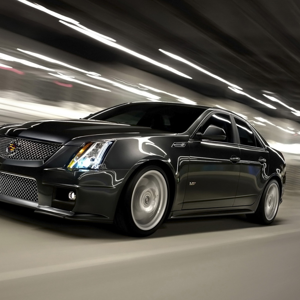 Cadillac-CTS-V-Sport-Sedan