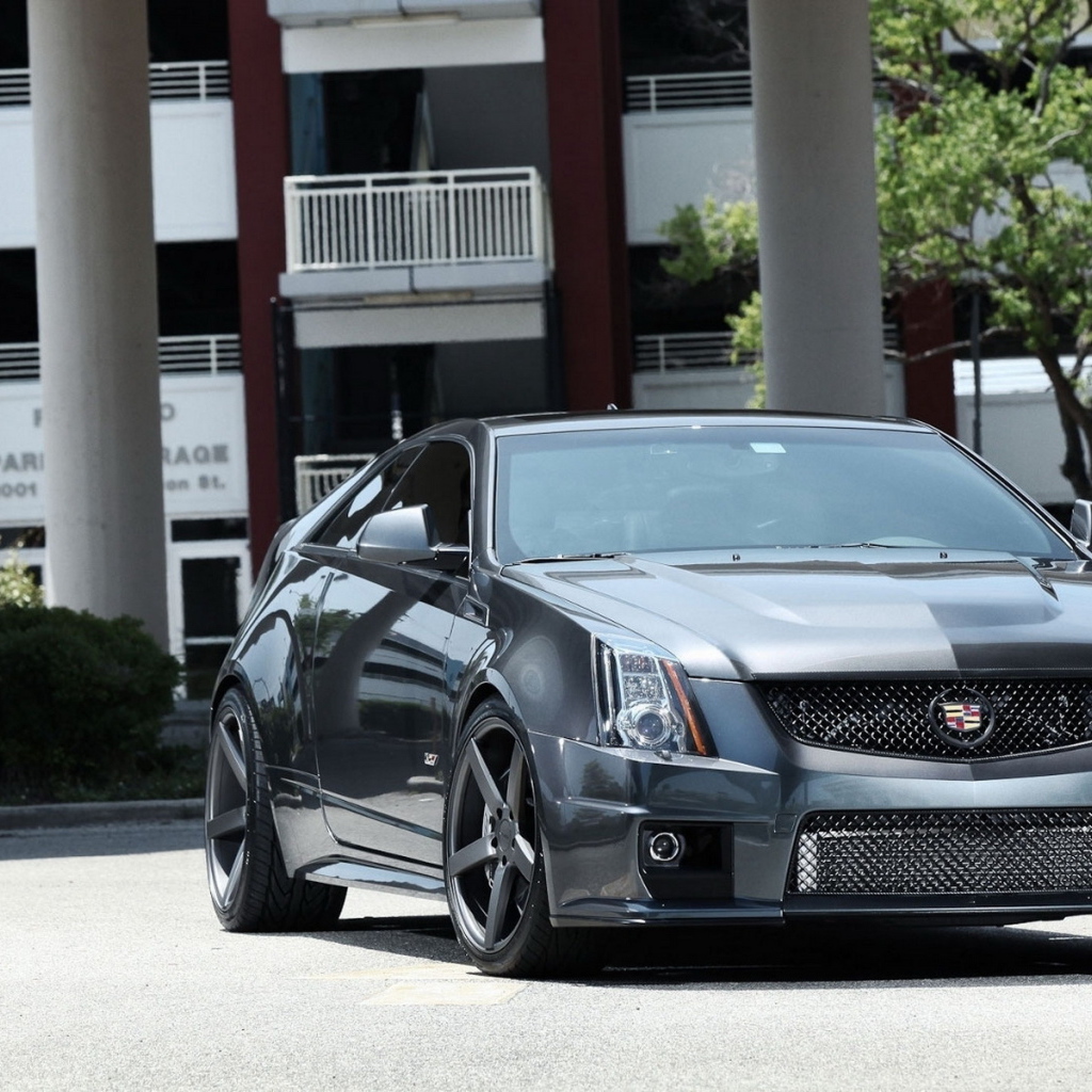 Cadillac-CTS-V