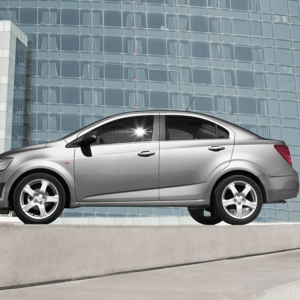 Chevrolet-Aveo Sedan 2012