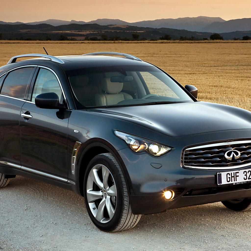 Infiniti FX37