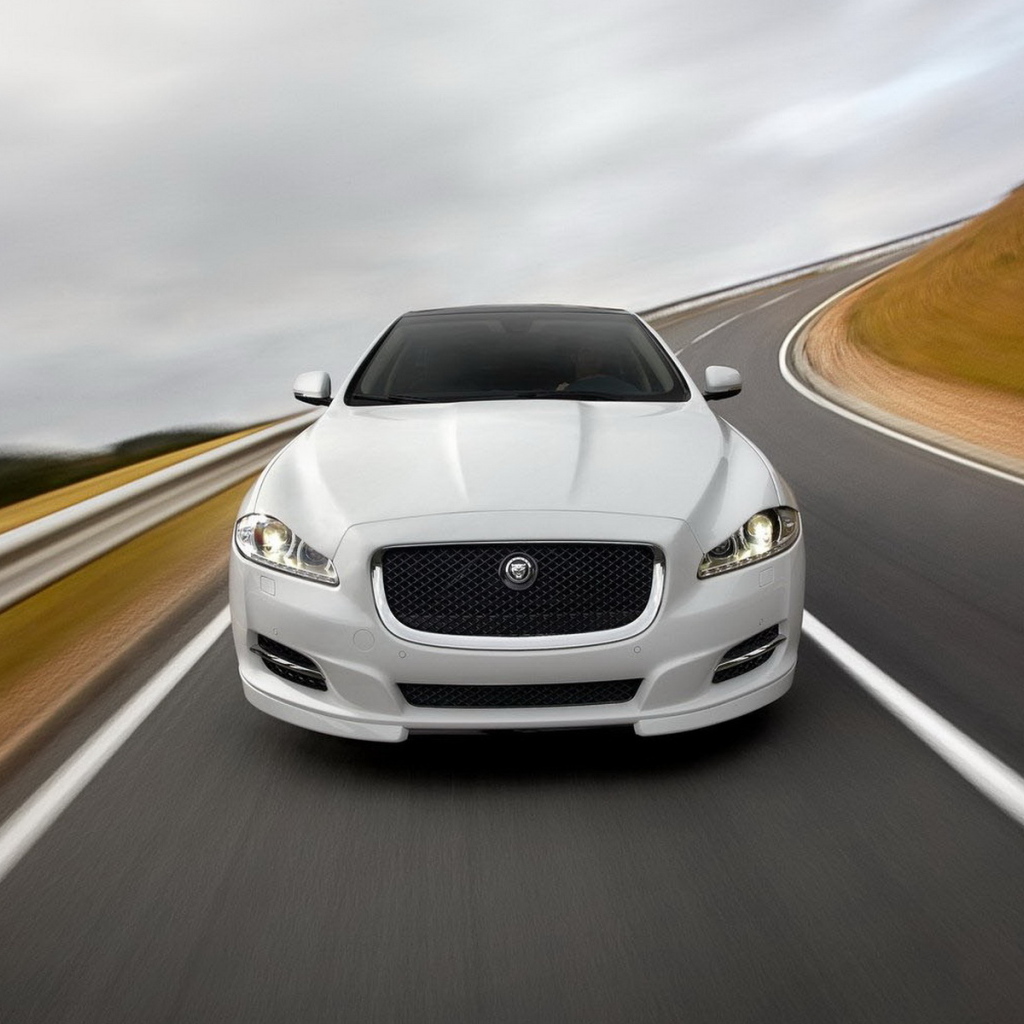 Jaguar-XJ Sport