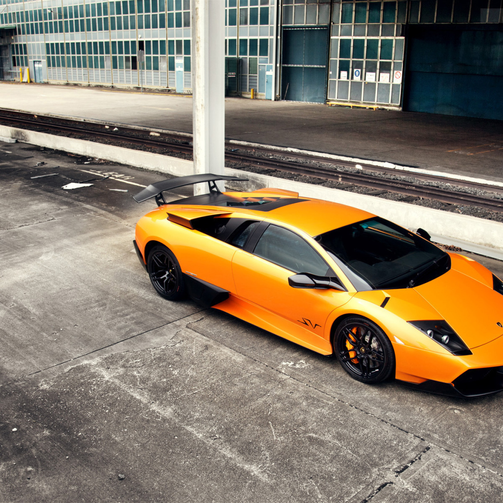 Lamborghini Murcielago LP 670