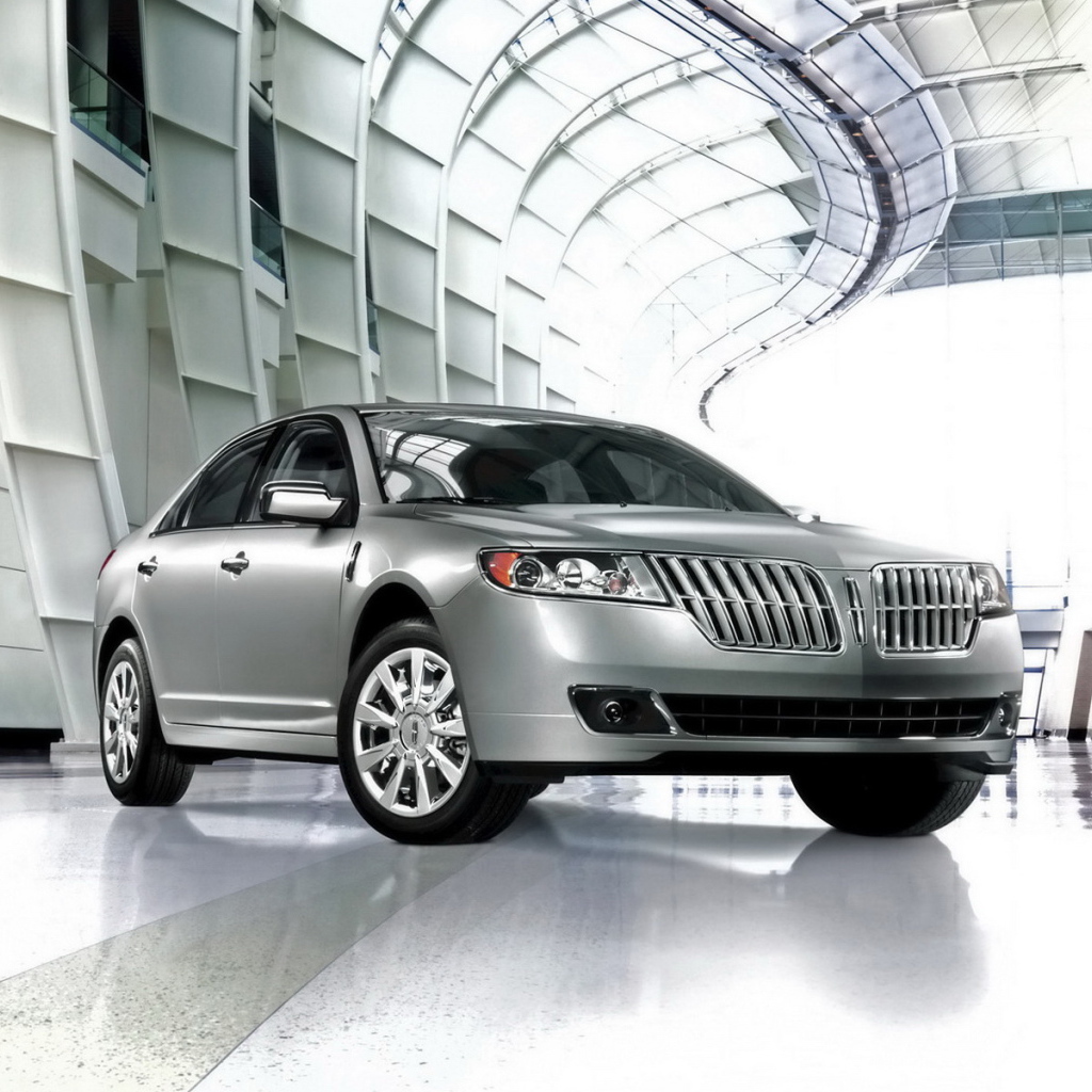 2011-Lincoln-MKZ